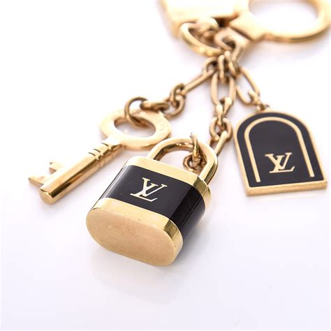 louis vuitton key cles